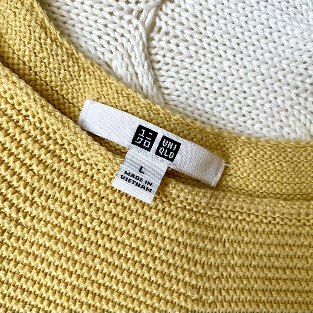 UNIQLO women’s 3D knitted sweater - Picture 3 of 5